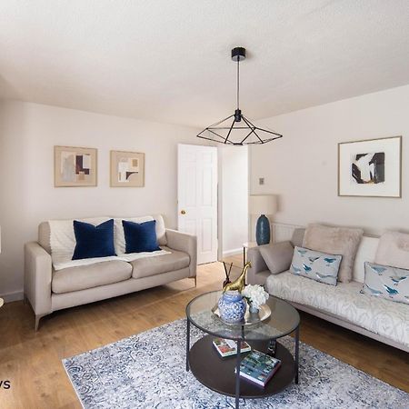 شقة 10 Mins Walk To The Oval, The Kennington Retreat لندن المظهر الخارجي الصورة
