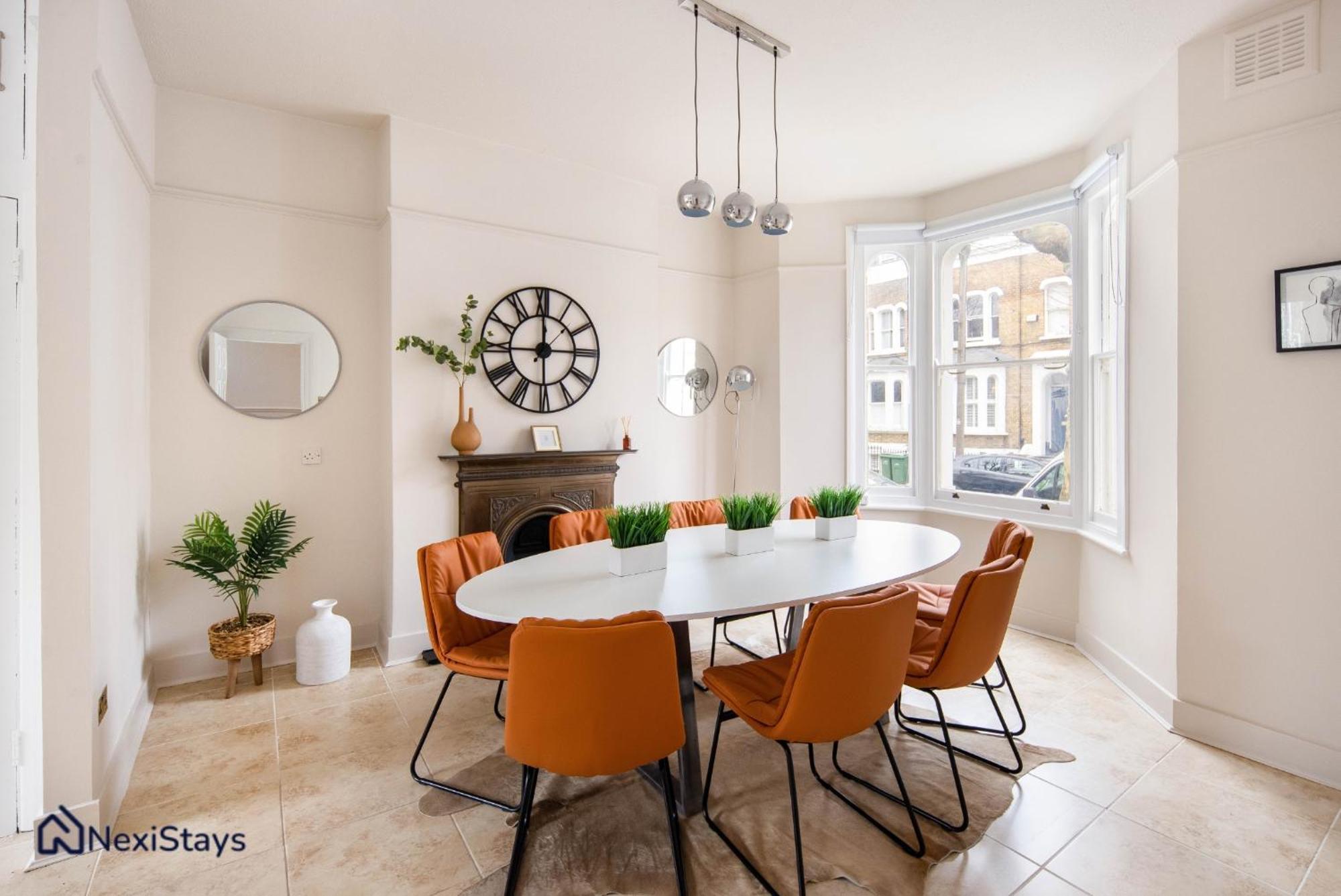 شقة 10 Mins Walk To The Oval, The Kennington Retreat لندن المظهر الخارجي الصورة