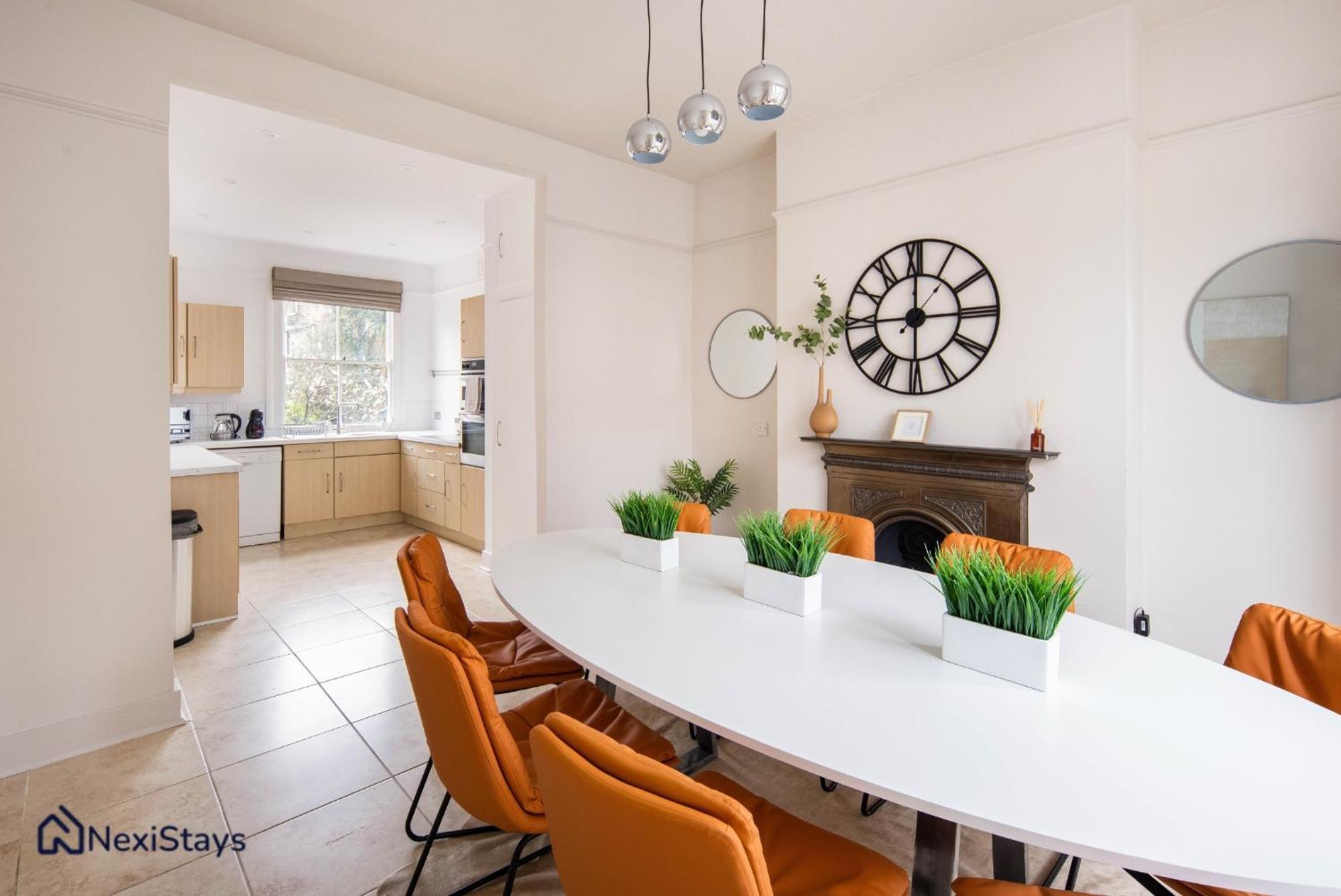 شقة 10 Mins Walk To The Oval, The Kennington Retreat لندن المظهر الخارجي الصورة