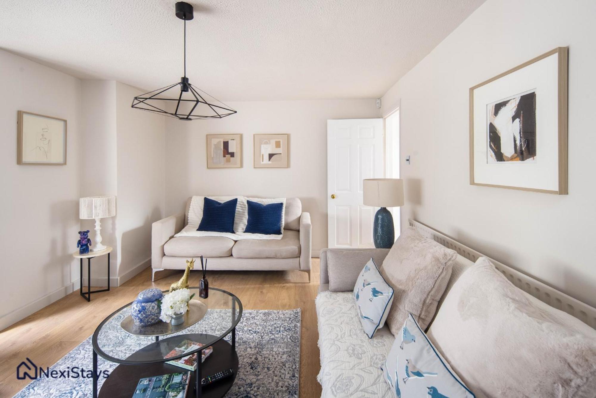 شقة 10 Mins Walk To The Oval, The Kennington Retreat لندن المظهر الخارجي الصورة