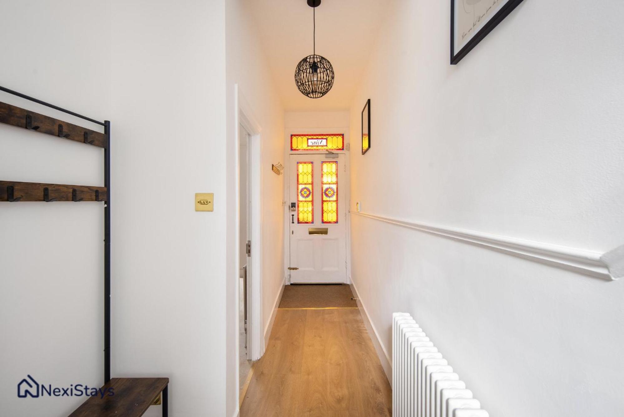 شقة 10 Mins Walk To The Oval, The Kennington Retreat لندن المظهر الخارجي الصورة